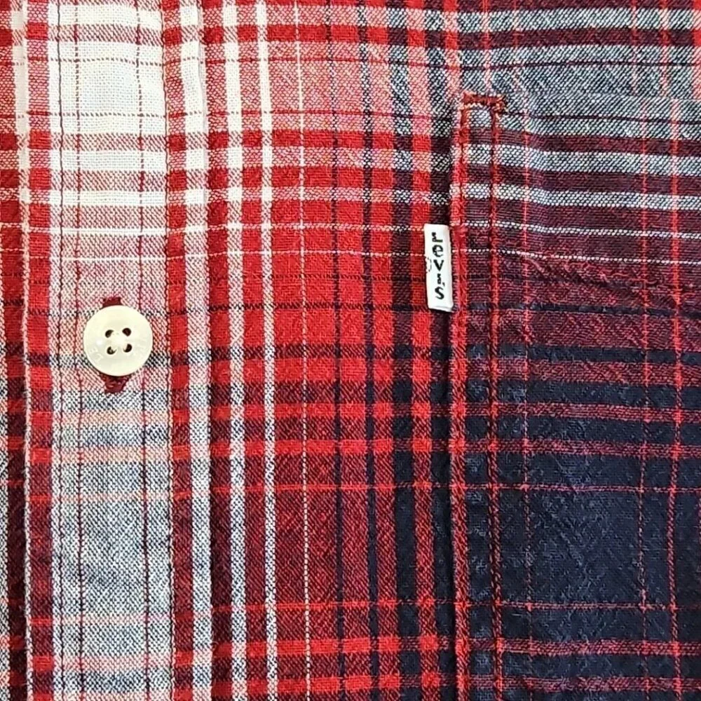 Levi's Shirt Men's XL Red Plaid Modern Fit Button‎ Up Western Short Sleeve EUC
